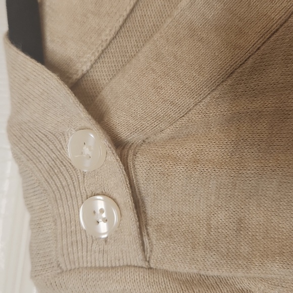 AnnTaylor Loft Women's Tan Long Sleeve Scoop Neck Sweater Size XS - Picture 5 of 11